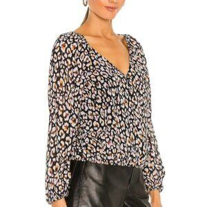 Sanctuary plus size puffy sleeve blouse, elastic at shoulder and waist